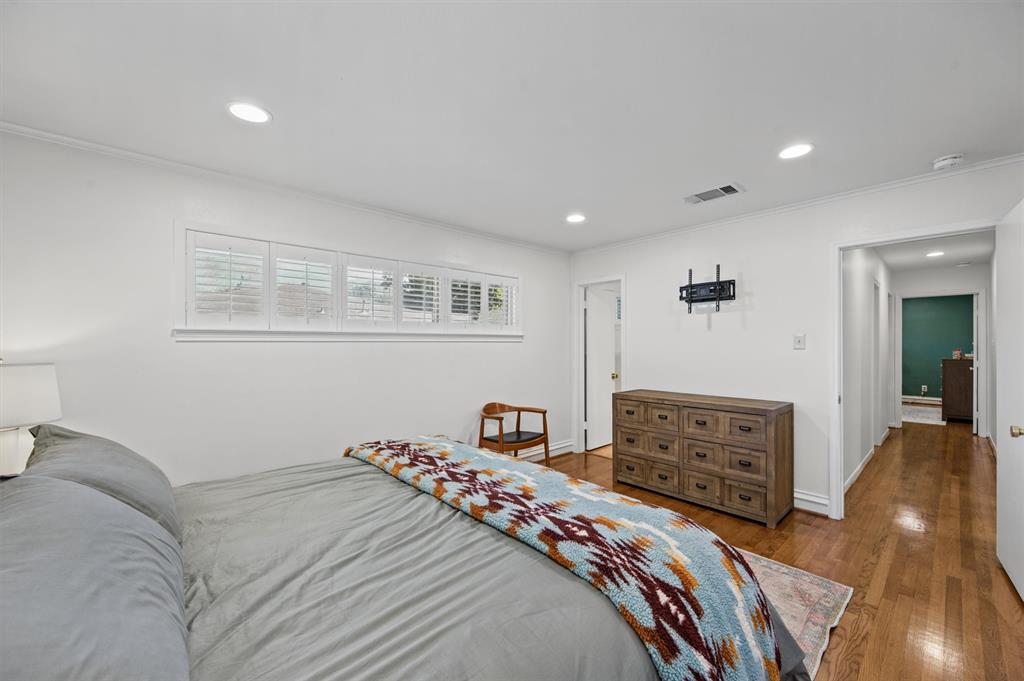 6127 Bandera Avenue, #D, Dallas, TX 75225