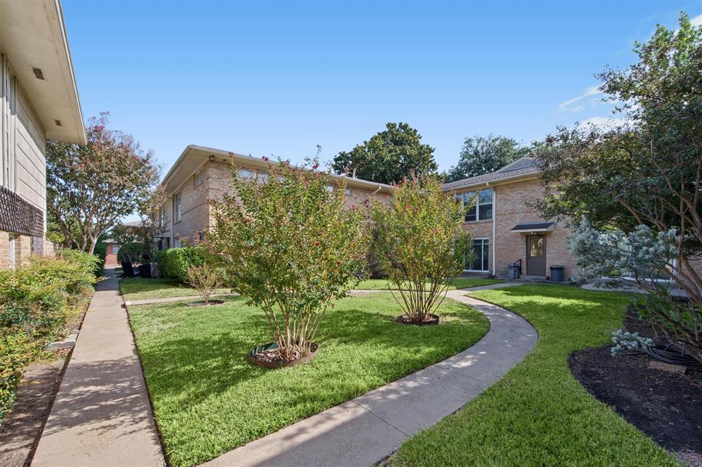 6127 Bandera Avenue, #D, Dallas, TX 75225