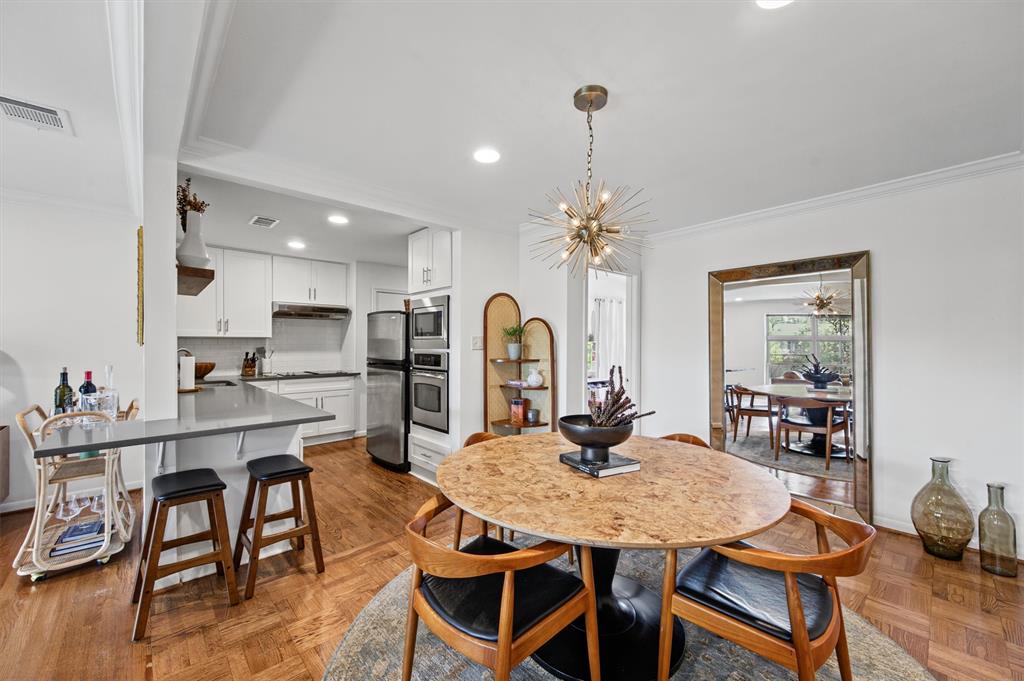 6127 Bandera Avenue, #D, Dallas, TX 75225