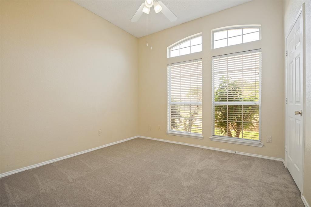 2520 Walnut Creek Drive, Mesquite, TX 75181