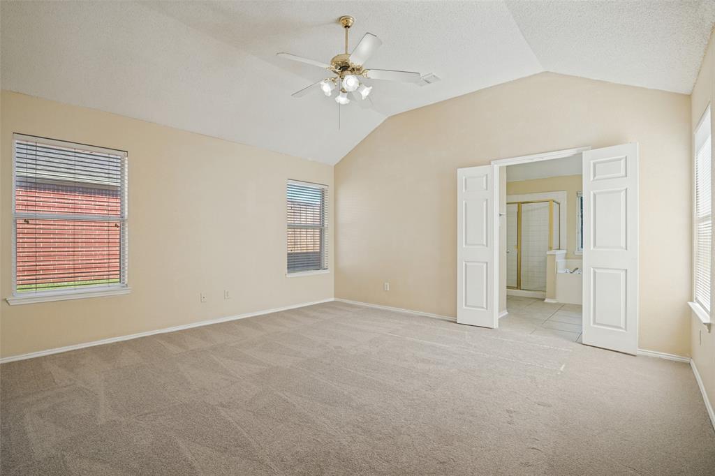 2520 Walnut Creek Drive, Mesquite, TX 75181
