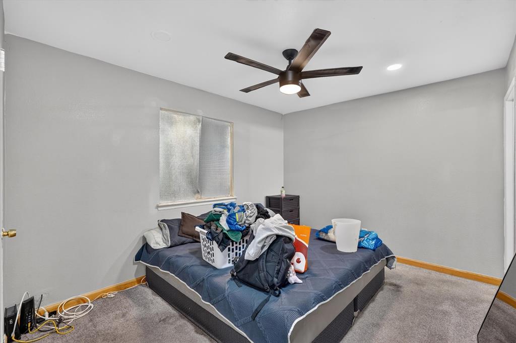 707 Edgeglen Drive, Dallas, TX 75217