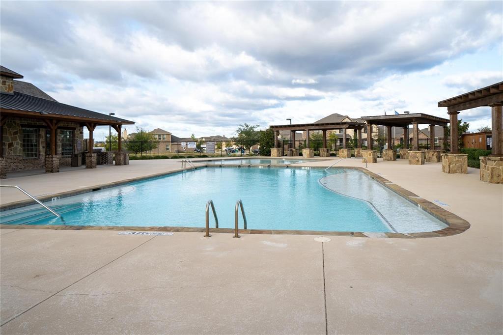 437 Petty Way, Fate, TX 75189
