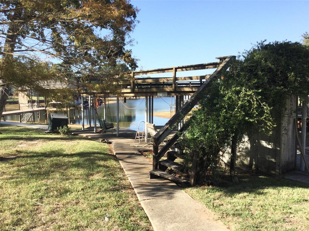 20 Crescent Drive, Star Harbor, TX 75148