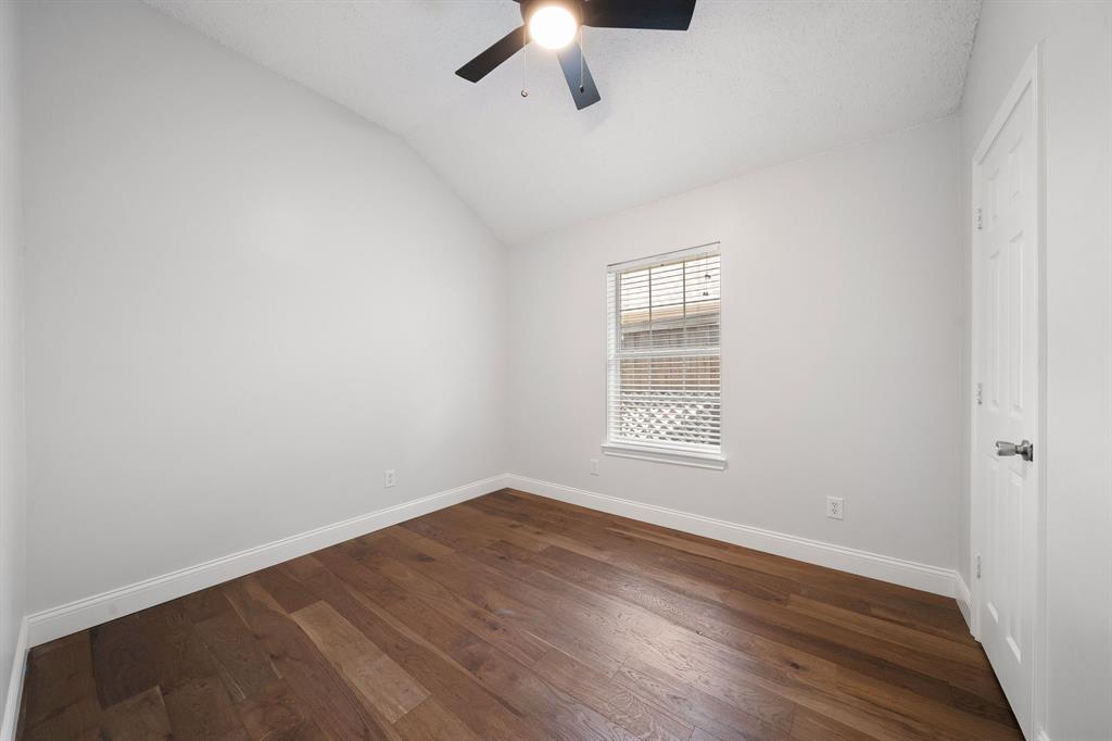 Spacious secondary bedroom