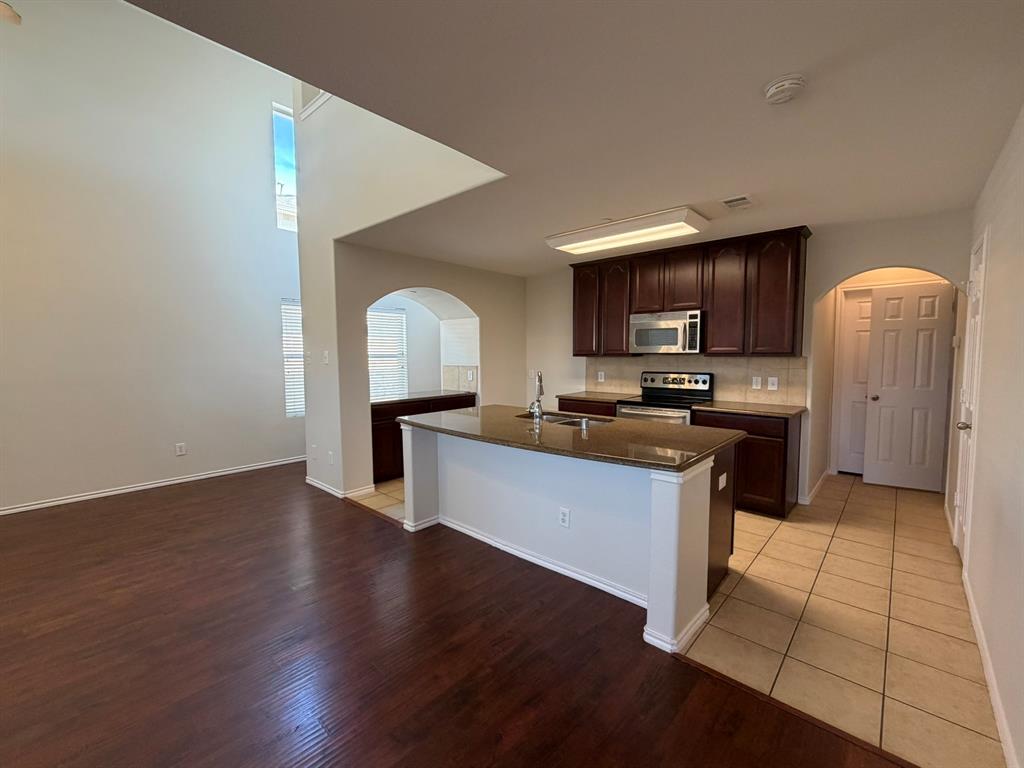 5405 Crimson Oaks Drive, Frisco, TX 75035