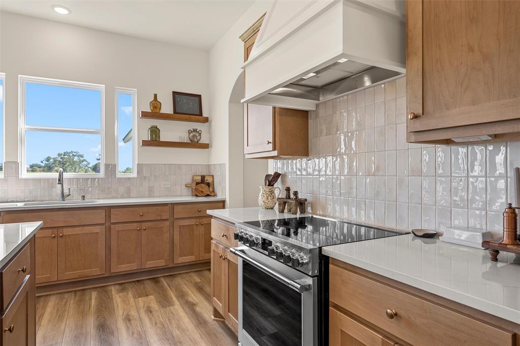 409 Blue Cut Road S, Moody, TX 76557