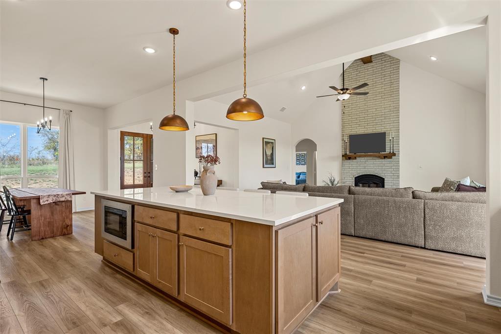 409 Blue Cut Road S, Moody, TX 76557