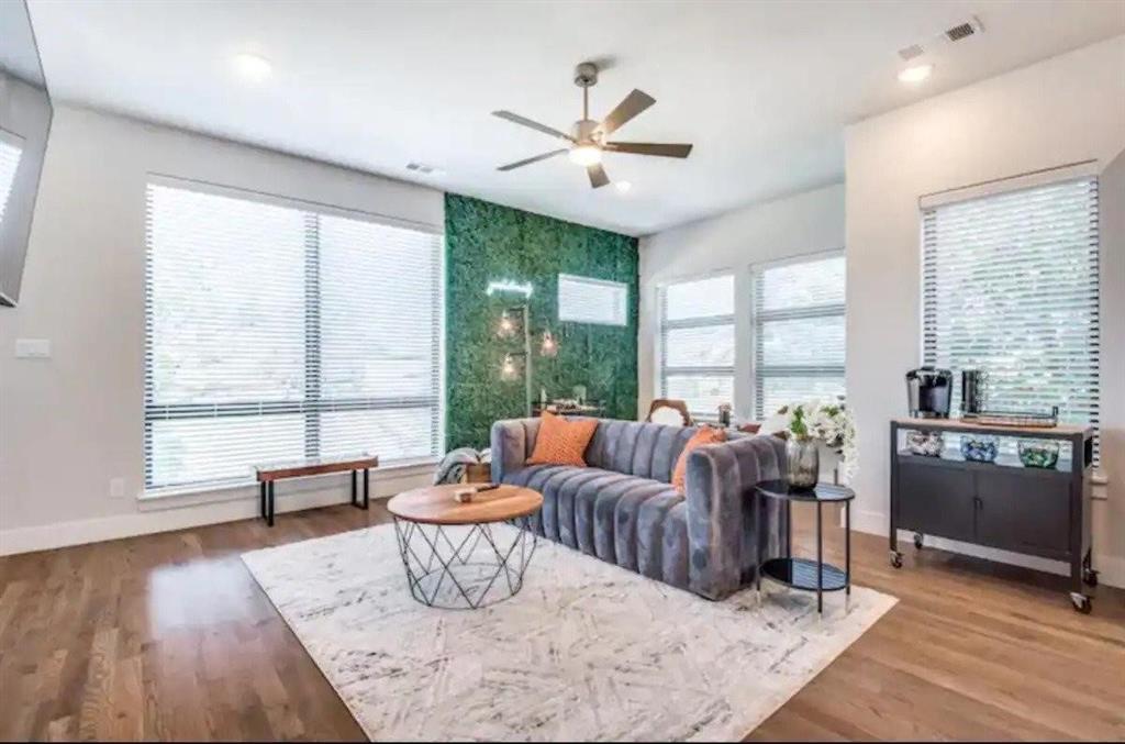 4427 Viburnum, Dallas, TX 75204