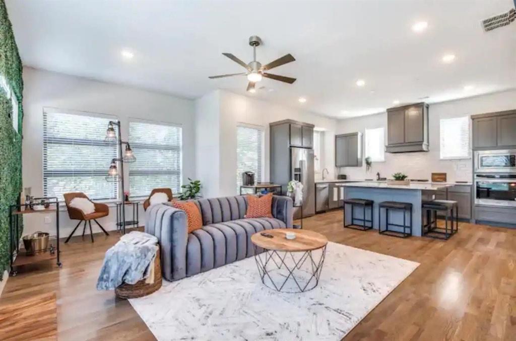 4427 Viburnum, Dallas, TX 75204