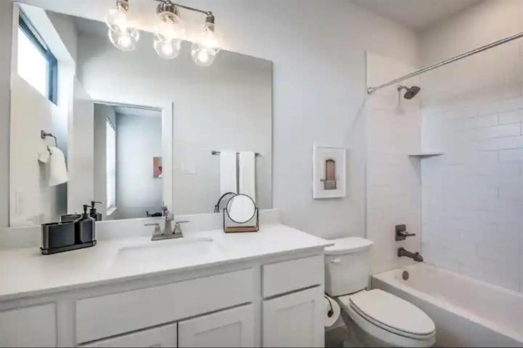 4427 Viburnum, Dallas, TX 75204