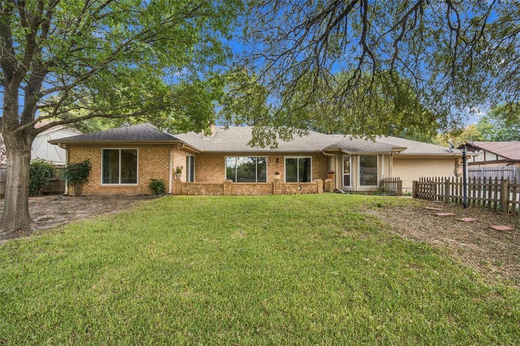 218 White Hall Road, Woodway, TX 76712