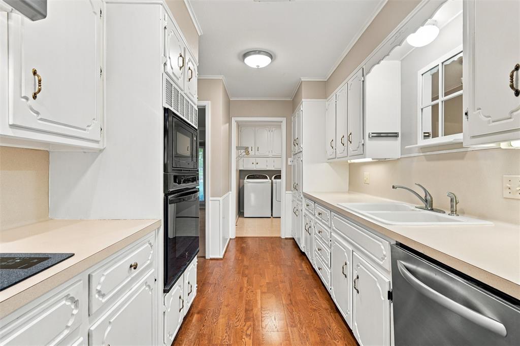 218 White Hall Road, Woodway, TX 76712