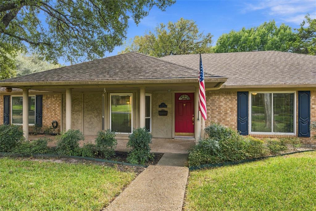 218 White Hall Road, Woodway, TX 76712