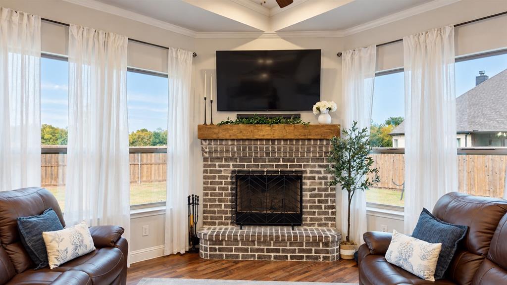 901 Blaine Street, Athens, TX 75751