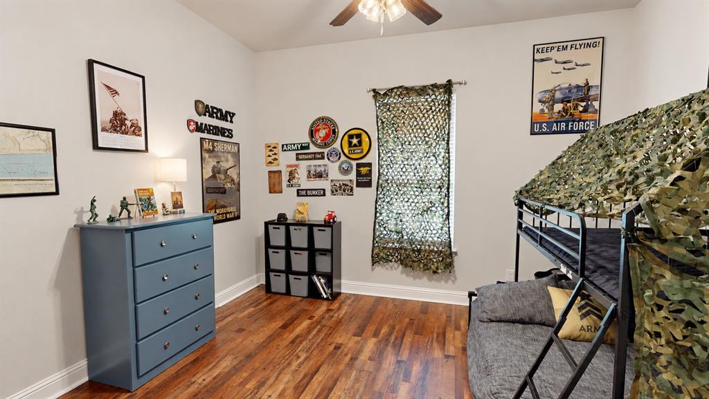 901 Blaine Street, Athens, TX 75751