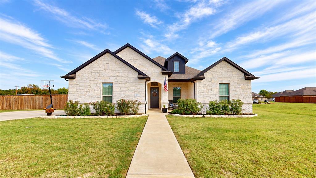 901 Blaine Street, Athens, TX 75751