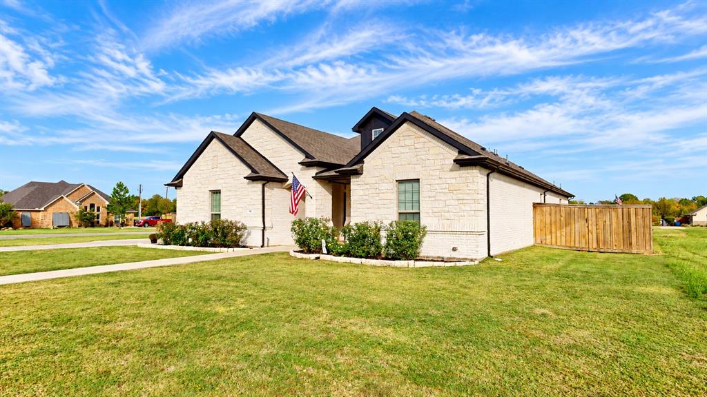 901 Blaine Street, Athens, TX 75751