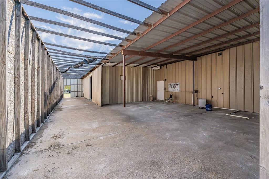4831 W Davis Street, Dallas, TX 75211