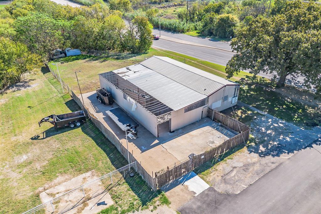 4831 W Davis Street, Dallas, TX 75211