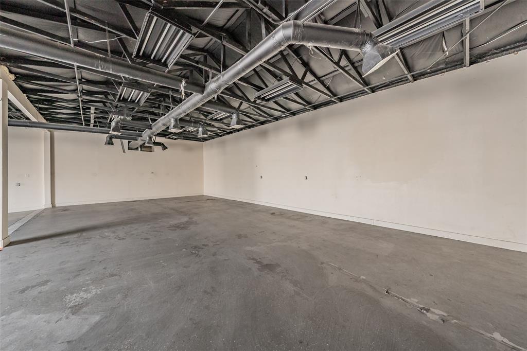 4831 W Davis Street, Dallas, TX 75211