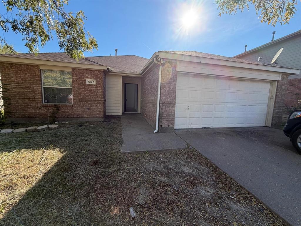 1207 Warrington Way, Forney, TX 75126