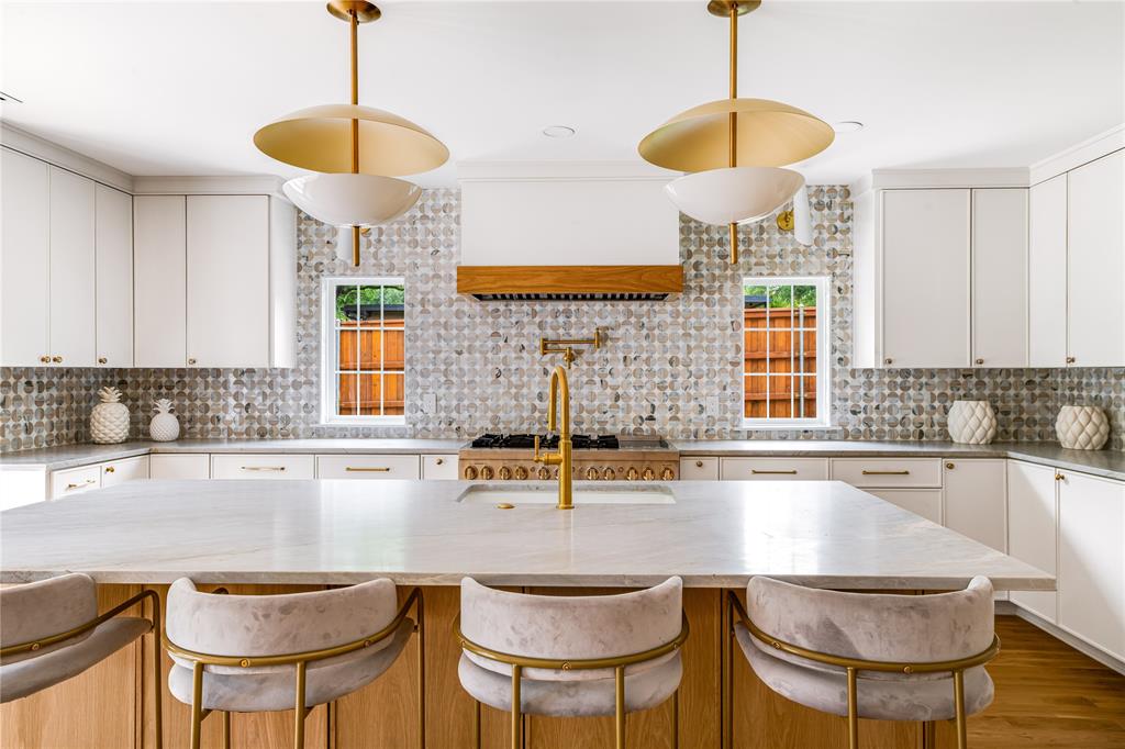 13756 Danvers Drive, Dallas, TX 75240