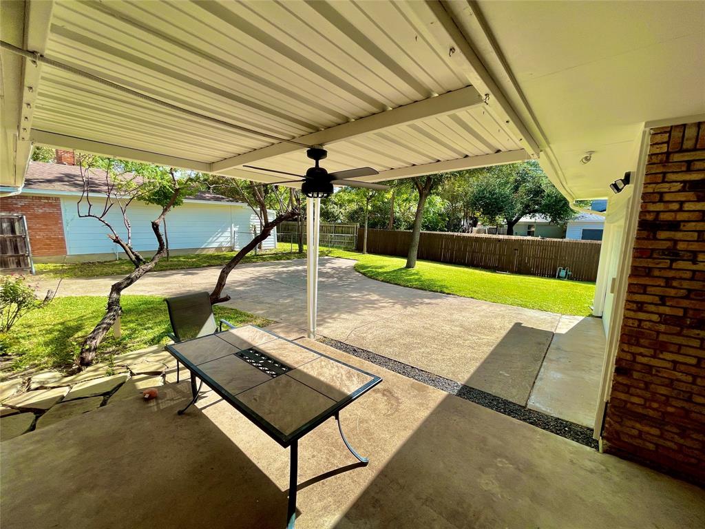 530 E Spring Valley Road, Richardson, TX 75081