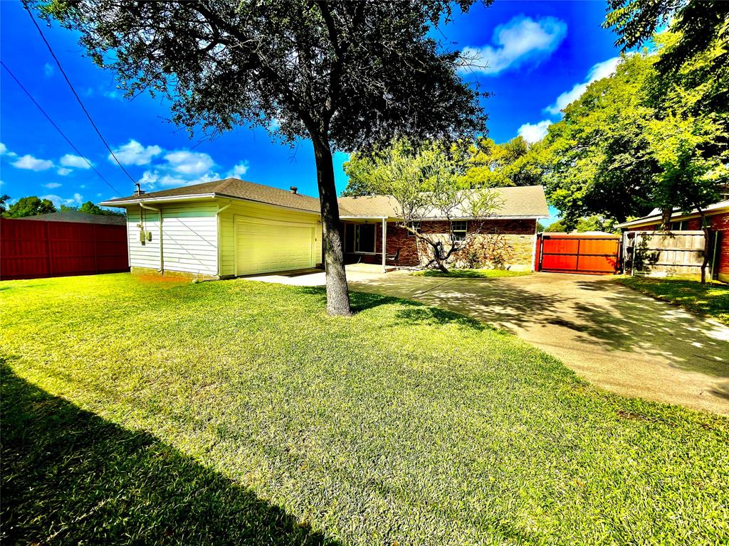 530 E Spring Valley Road, Richardson, TX 75081