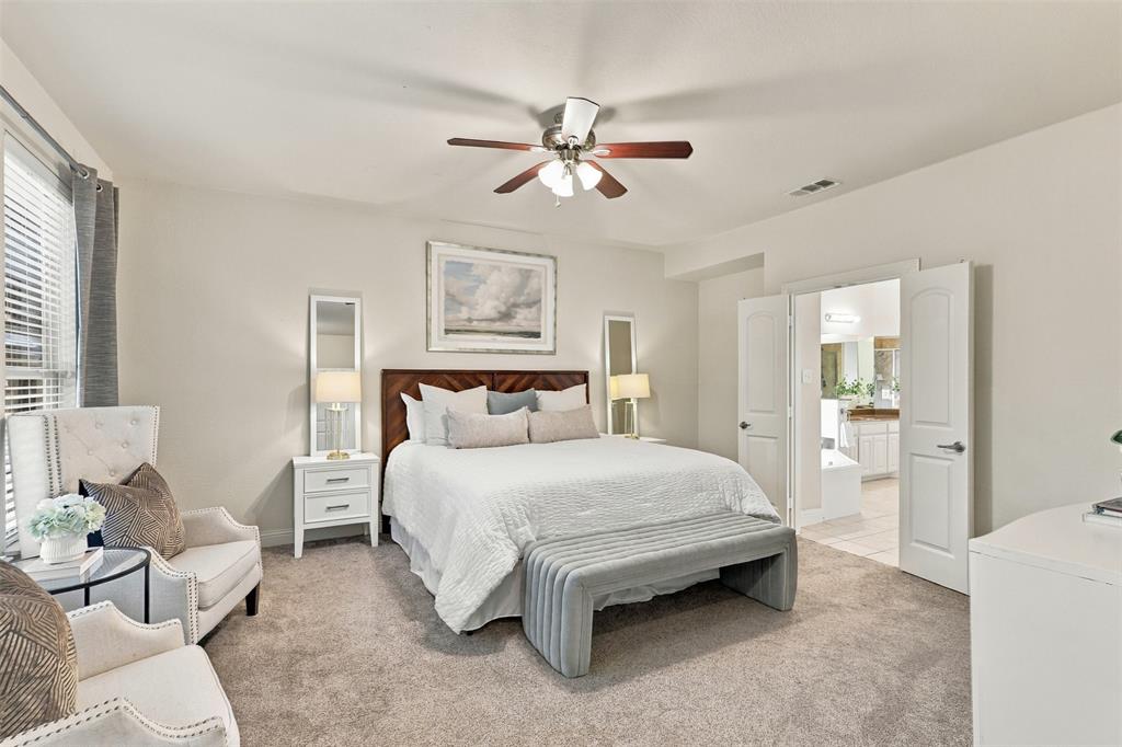 Primary BedroomLevel 1