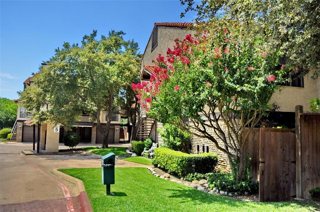 5630 Spring Valley Road, #22b, Dallas, TX 75254