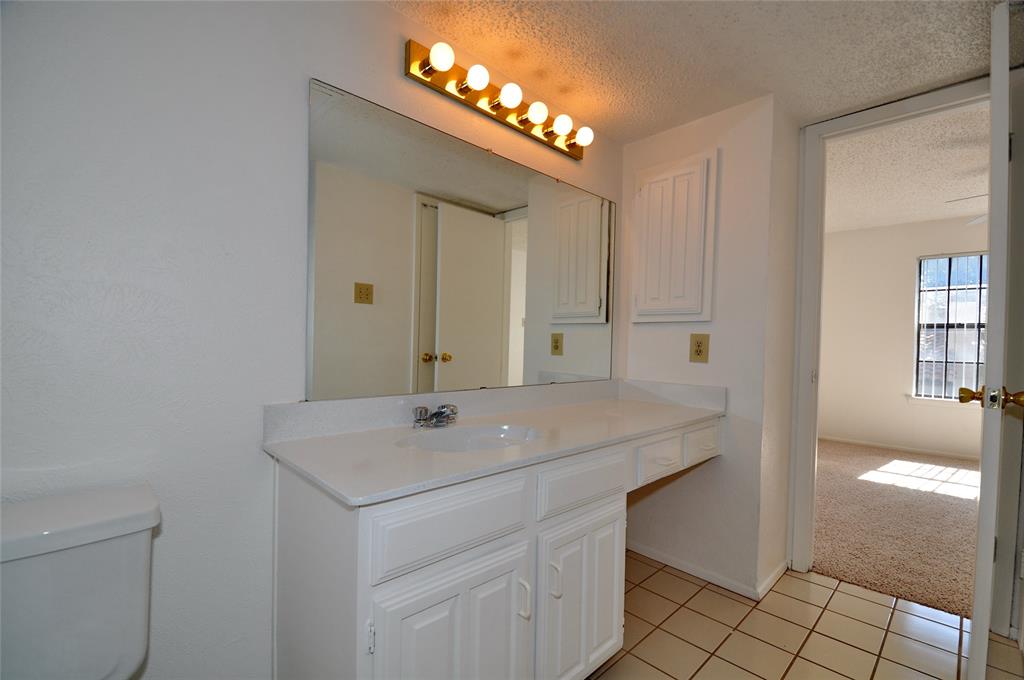 5630 Spring Valley Road, #22b, Dallas, TX 75254