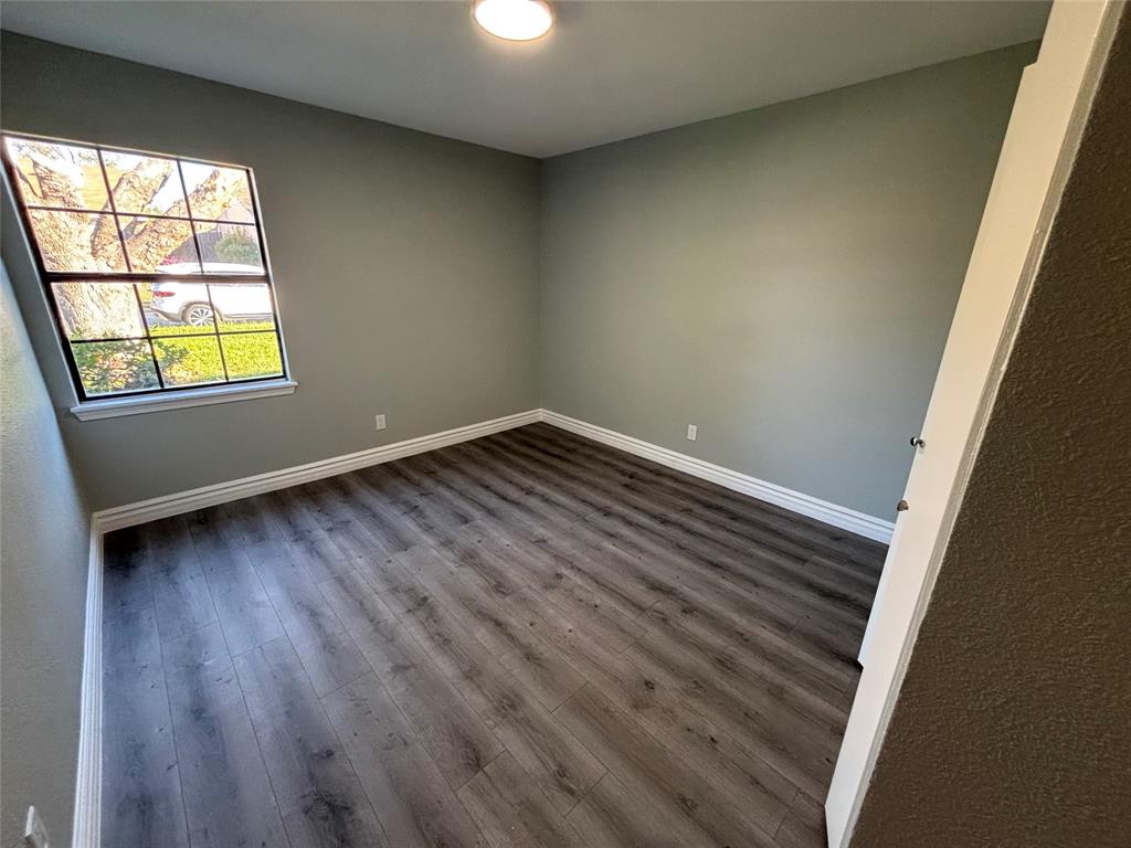1722 Uvalde Street, Mesquite, TX 75150