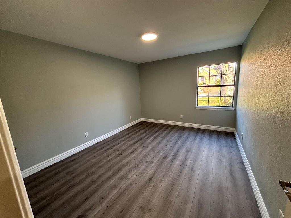 1722 Uvalde Street, Mesquite, TX 75150