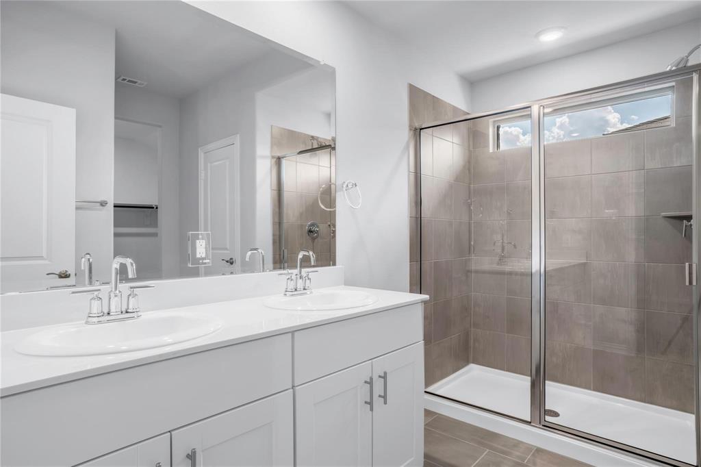 2327 Rocky Mountain Drive, Royse City, TX 75189
