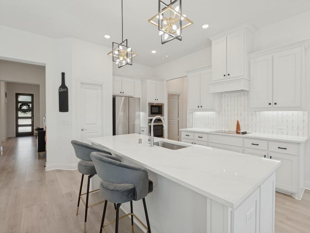 4626 Nomad Drive, Midlothian, TX 76065