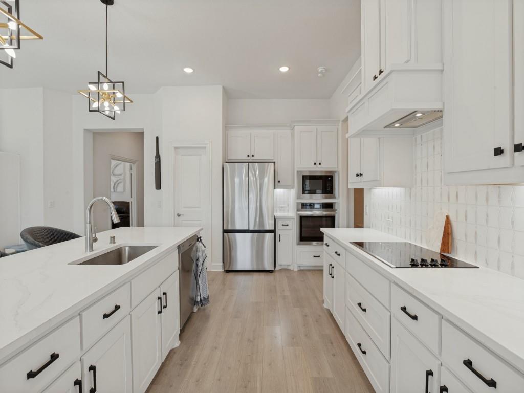 4626 Nomad Drive, Midlothian, TX 76065