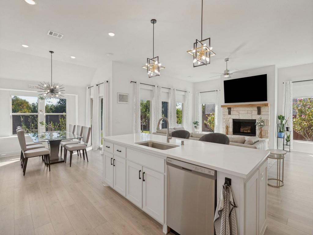 4626 Nomad Drive, Midlothian, TX 76065