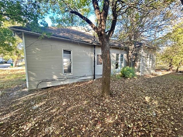 509 E Ross Avenue, Mart, TX 76664