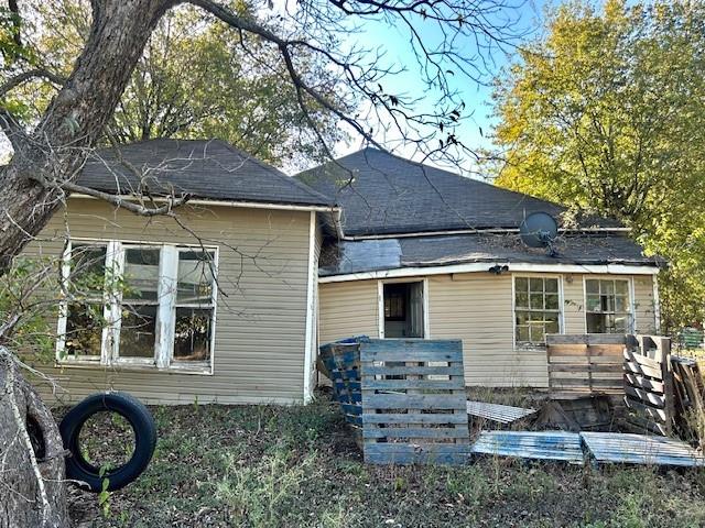 509 E Ross Avenue, Mart, TX 76664