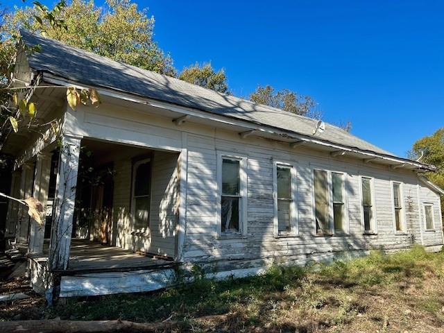 511 E Ross Avenue, Mart, TX 76664