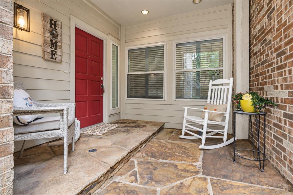 6840 E Northwest Highway, Dallas, TX 75231