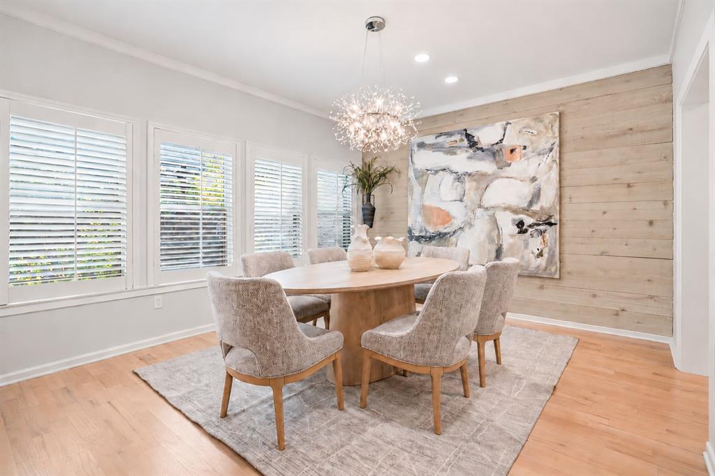 6840 E Northwest Highway, Dallas, TX 75231
