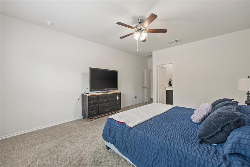 1201 Burlap Lane, Nevada, TX 75173