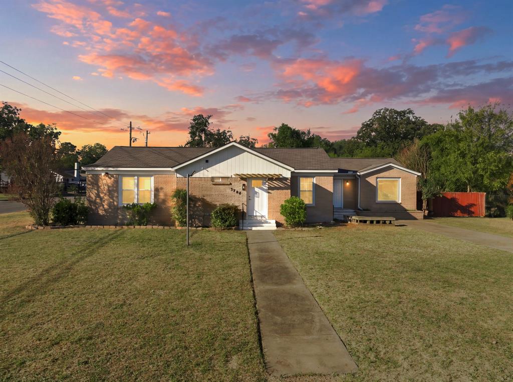 3204 N 31st Street, Waco, TX 76708