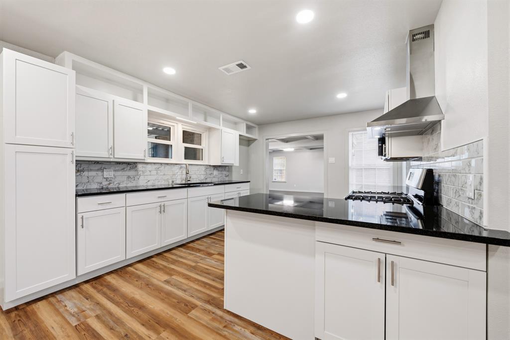 3204 N 31st Street, Waco, TX 76708