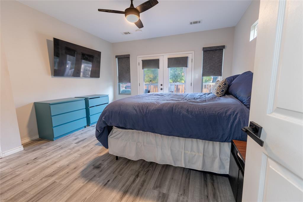 608 N Edgefield Avenue, Dallas, TX 75208