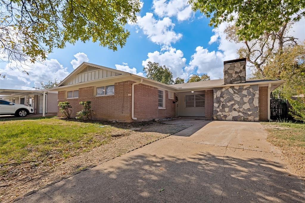 1734 Glen Key Street, Grand Prairie, TX 75051 1734 Glen Key Street, Grand Prairie, TX 75051