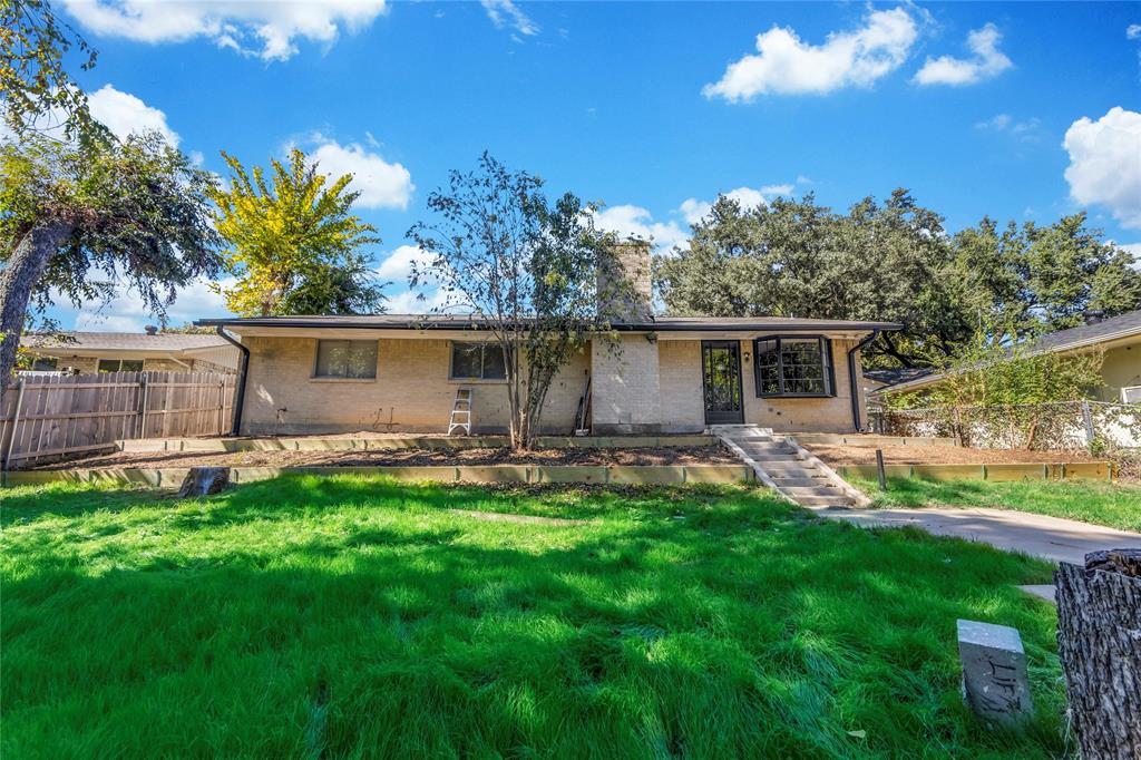 310 meadowhill Drive, Garland, TX 75043