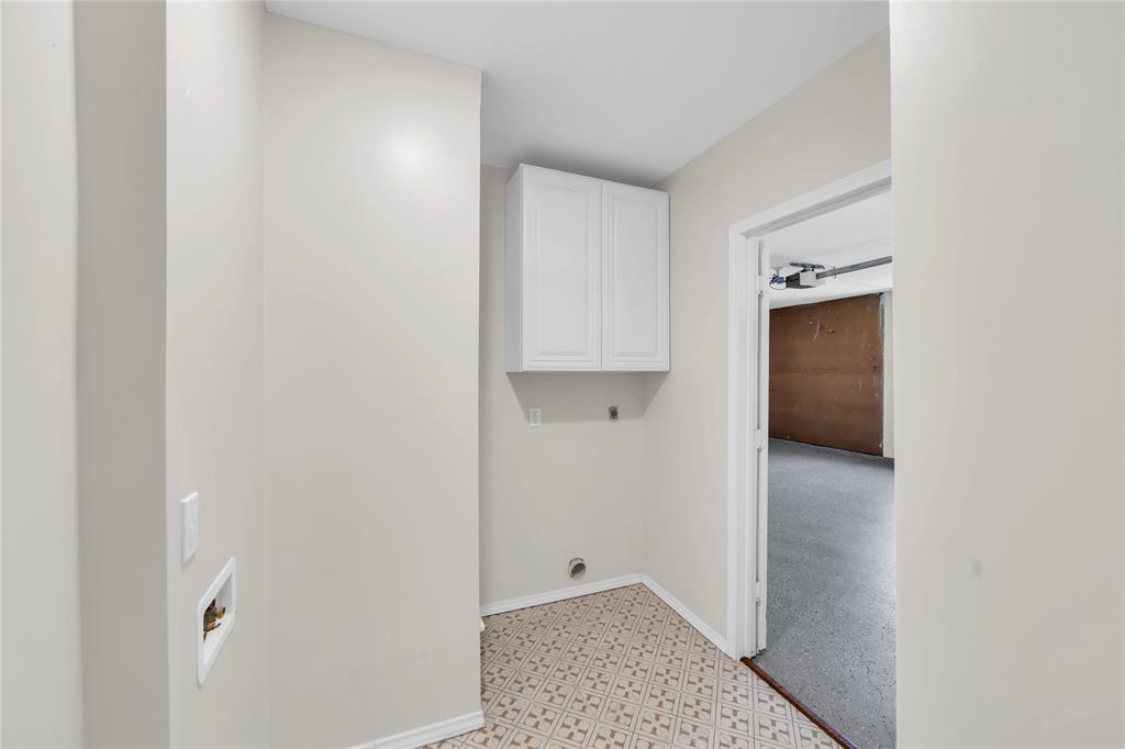 310 meadowhill Drive, Garland, TX 75043